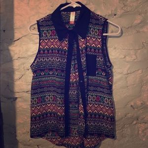 Cute sleeveless Blouse